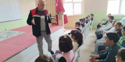 Adilcevaz’da öğrencilere gıda, hijyen ve israf bilinci eğitimi