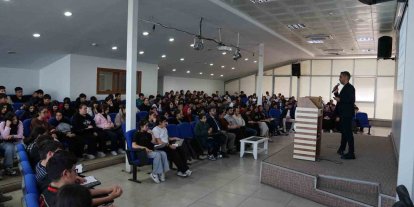 Esenyurt Belediyesi’nden gençlere sınav desteği