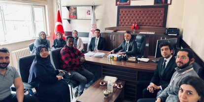 Mardin İl Sağlık Müdürü Yavuz, saldırıya uğrayan personeli ziyaret etti