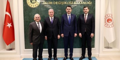 Başkan Büyükkılıç, Bakan Kurum ile projeleri paylaştı