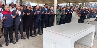 Saldırılarda hayatını kaybedenler için gıyabi cenaze namazı kılındı