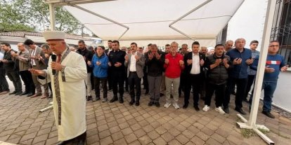 Okul saldırısında ölenler için Köyceğiz’de gıyabi cenaze namazı kılındı