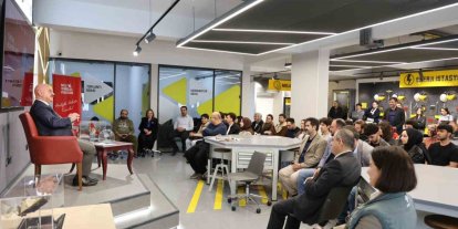 Rektör Sözbir ülkemizin uydu çalışmalarını anlattı