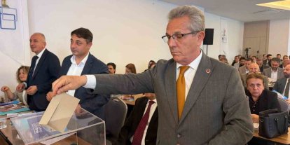 Başkan Tetik Ege Belediyeler Birliği encümen üyeliğine yeniden seçildi