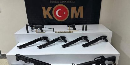 Elazığ’da 8 adet ruhsatsız silah ele geçirildi: 1 tutuklama