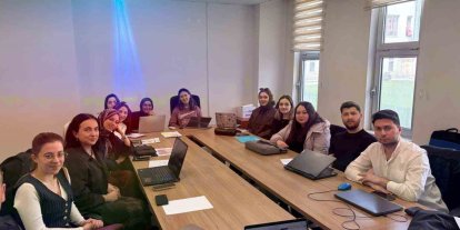 Bolu’da geleceğin iletişimcileri kendi hikayelerini dijitale taşıdı