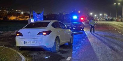 Polisten kaçan alkollü sürücü kaza yapınca yakayı ele verdi