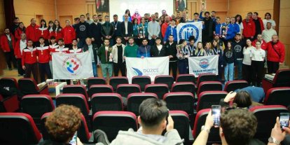 Bayburt’ta 3 gün süren rafting şampiyonasında şampiyonlar belli oldu