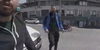 Korna çaldı, darp edildi: Trafik magandaları kameraya yansıdı