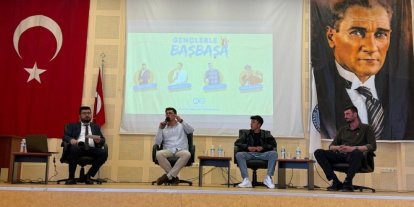 Altıntaş MYO’da genç çiftçi fenomenler öğrencilerle buluştu