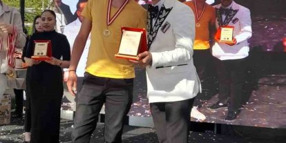 Genç kuaförden büyük başarı