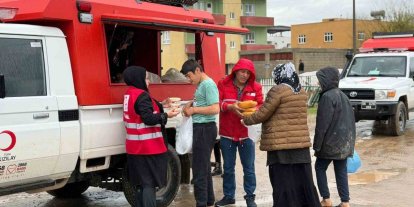 Kurtalan’da sel mağdurlarına destek