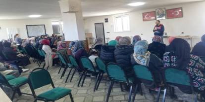 Akyaka’da annelere narkotik farkındalık eğitimi