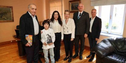 İzmirli Uzay Kaan, 9 yaşında yazar oldu