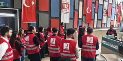 Kızılay gönüllülerine acil çağrı yönetimi anlatıldı
