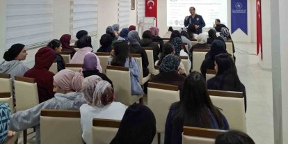 Kars’ta öğrencilere siber güvenlik eğitimi