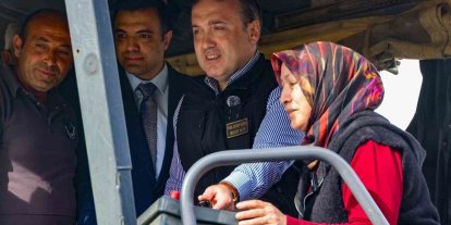 Vali Sözer, asfalt serim çalışmalarını yerinde inceledi