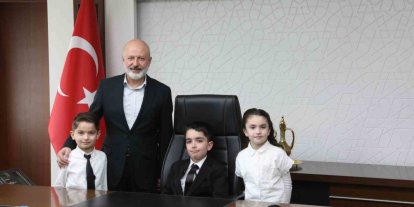 Başkan Çolakbayrakdar: "Her evladımızın mutlu olduğu bir şehir için çalışıyoruz"