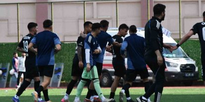 Erciyes 38 FK avantajlı döndü