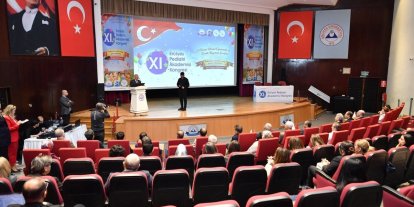 Başkan Büyükkılıç, 11. Erciyes Pediatri Akademisi Kongresi’nde hekimlerle buluştu