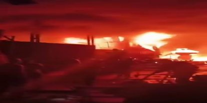 Diyarbakır’da geri dönüşüm tesisinde korkutan yangın