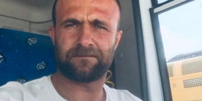 Mardin’de kamyon ile tırın çarpıştığı kazada sürücü hayatını kaybetti