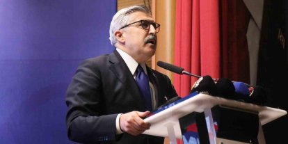 AK Parti Genel Başkan Yardımcısı Yayman: "Yenilen pehlivan güreşe doymazmış"