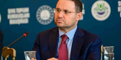 Bakan Gürlek, Edirne’de STK temsilcileriyle bir araya geldi: "Biz il ziyaretlerine çok önem veriyoruz"