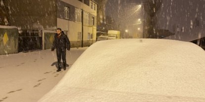 Sarıkamış’a kış geri döndü: Kar kalınlığı 15 santimetreyi aştı