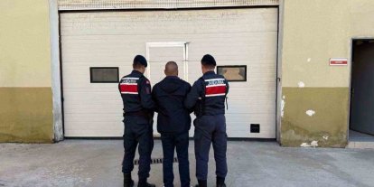 Kesinleşmiş hapis cezasıyla aranan 4 şahıs yakalandı