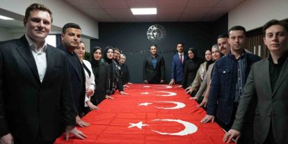 Yemin ederek görevlerine başladılar