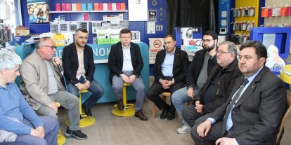 AK Parti Kula’da Mahalle Başkanları Toplantısı gerçekleştirildi