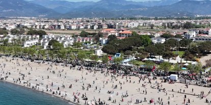 Edremit Belediyesi Geleneksel Uçurtma Şenliği yapıldı