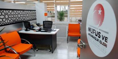 Kars’ta bursluluk sınavı için kimlik seferberliği