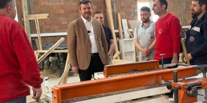 Başkan Çetinkaya’dan üretim hamlesi: Belediye marangozhanesinin kapasitesi 3 kat arttı