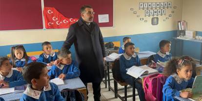 AK Parti Kars Milletvekili Adem Çalkın'dan Karakale İlköğretim Okulu’na ziyaret