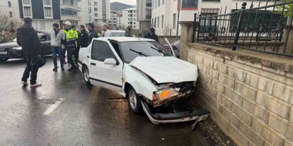 Bingöl’de trafik kazası: 2 yaralı