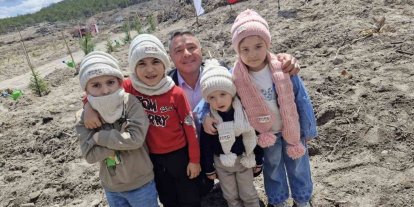 ’Yüz Çocuk Bin Fidan’ adlı ağaç dikme etkinliğinde 1000 fidan dikildi