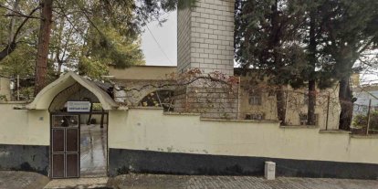 Depremde yıkılan Dostlar Camii, yeniden ayağa kalkıyor