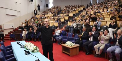 Kütahya’da "Neyin Peşindesin" konulu söyleşi