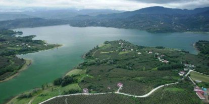 Yağmurlar Samsun’a içme suyu sağlayan barajları doldurup taşırdı