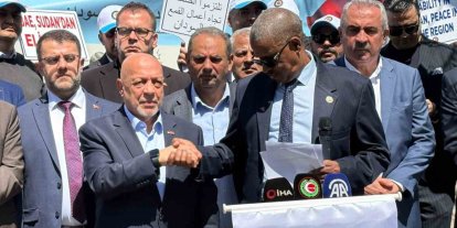 HAK-İŞ’ten Sudan ile dayanışma eylemi