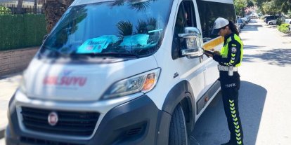 Manisa’da okul çevrelerine sıkı trafik denetimi: 9 sürücüye ceza