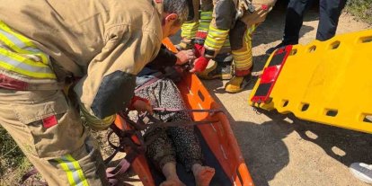 Antakya’da traktörün altında kalan kadın yaralandı