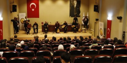 DPÜ’de Kütahya türküleri ve halk oyunları rüzgârı