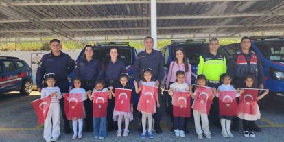 Aliağa’da, minik öğrenciler Jandarmayı yakından tanıdı