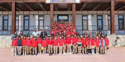 Meram’da bir nesil doğa eğitimleriyle büyüyor; ‘MEGA Doğa Okulu’nda bir eğitim yılı daha tamamlandı’