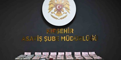 Kırşehir’de ayarı düşük 53 altınla dolandırıcılık yapan 2 kişi tutuklandı