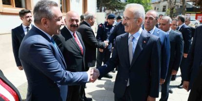 Başkan Dere, Sungurlu’nun ulaşım ihtiyaçlarını Bakan Uraloğlu’na iletti