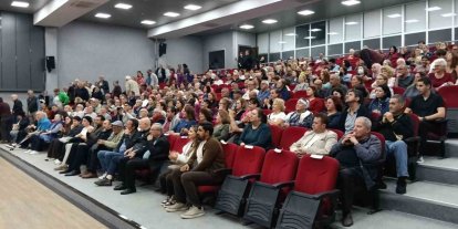 Gömeç’ de bahara merhaba konseri yoğun ilgi gördü